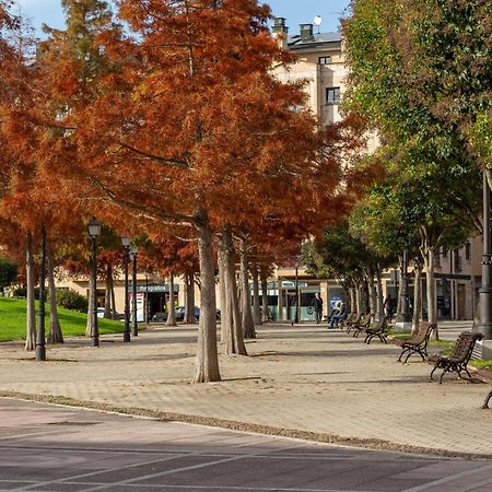 Ah King Size Apartment Vut5461As Oviedo Exterior foto